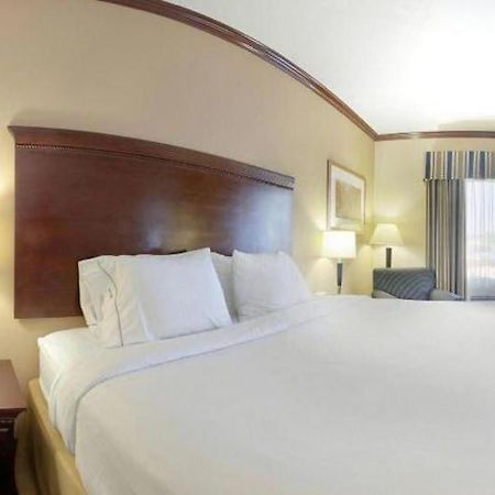Holiday Inn Express Hotel And Suites Falfurrias Kültér fotó